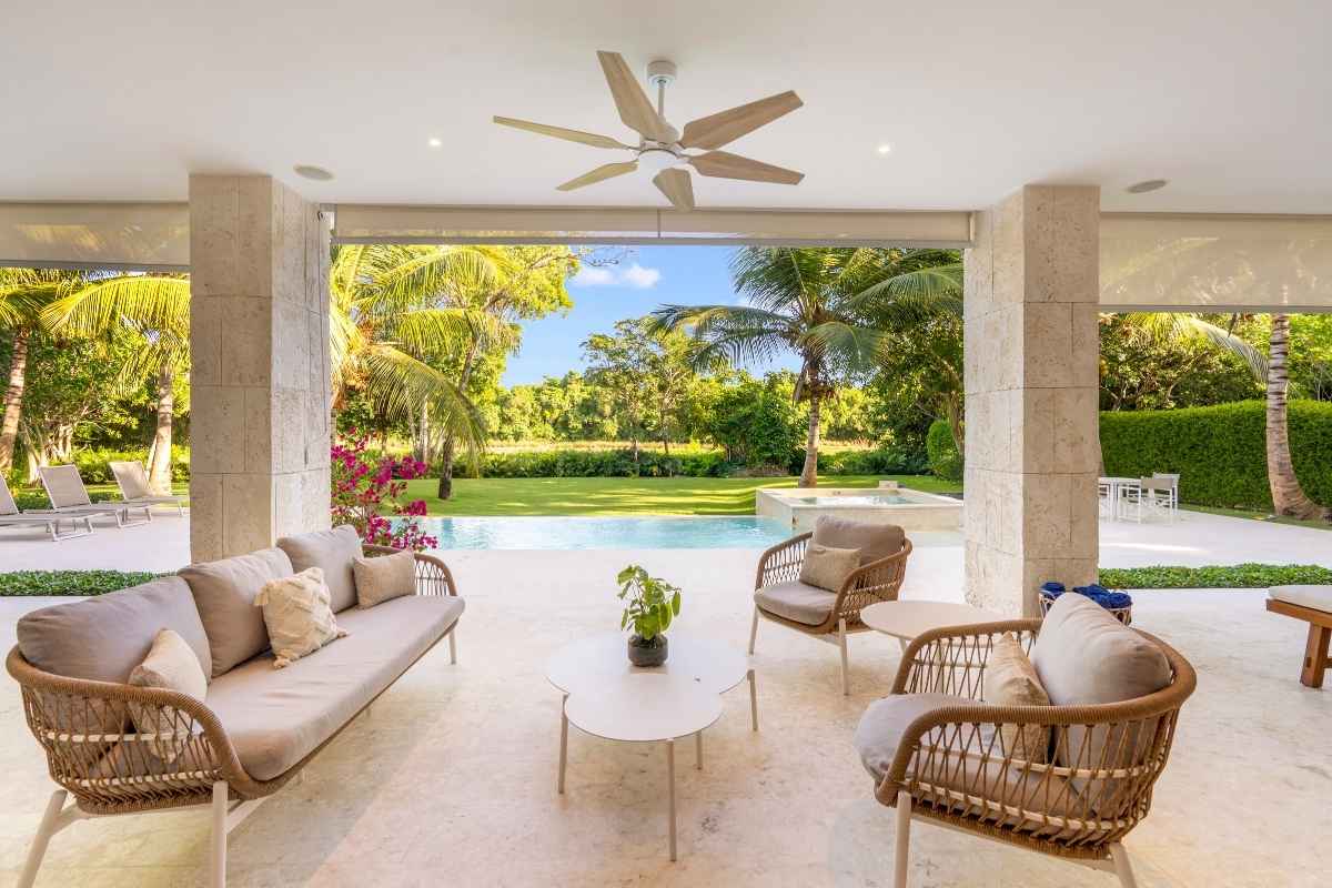 Villa de Lujo Green Horizon en Punta Cana Resort, Terraza, Exteriores y Jardín